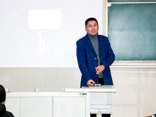 研究生系列学术报告（二）：淮北市教育局李乐峰高级教师应邀为best365教育硕士研究生作学术报告