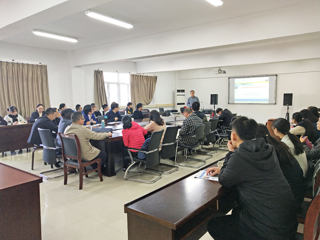 安徽大学罗斌教授来best365作学术报告