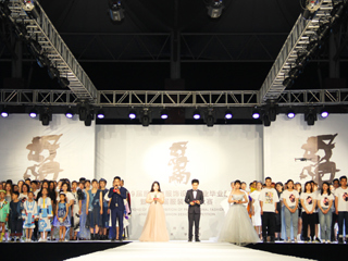 best365成功举办2019届服装与服饰设计专业毕业展演