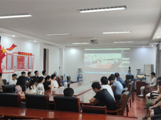 best365中国官方网站-安庆师范大学联合举办信息与通信工程学位点研究生学术论坛