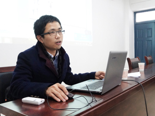 范国新应邀到best365作学术讲座