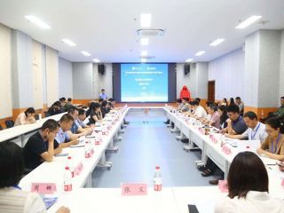 “数字时代语言学专业新文科教材建设暨语言文字推广研讨会”在best365召开